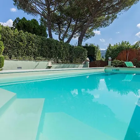 Villa Il Nido 2&2, Emma Staggiano